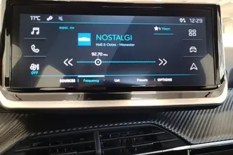 Peugeot 2008, электричество, автомат, передний привод