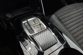 Peugeot 2008, электричество, автомат, передний привод