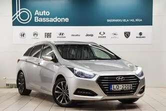 Hyundai i40, 1.7, 104 kW, diesel, automatic, front-wheel drive