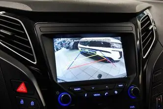 Hyundai i40, 1.7, 104 kW, diesel, automatic, front-wheel drive