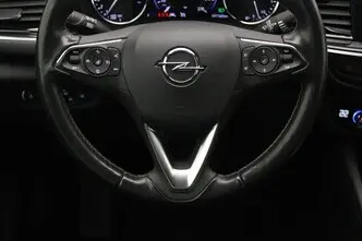 Opel Insignia, 2.0, 147 kW, petrol, automatic, front-wheel drive