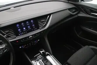 Opel Insignia, 2.0, 147 kW, petrol, automatic, front-wheel drive