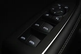 Opel Insignia, 2.0, 147 kW, petrol, automatic, front-wheel drive