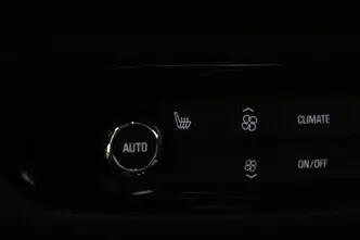 Opel Insignia, 2.0, 147 kW, petrol, automatic, front-wheel drive