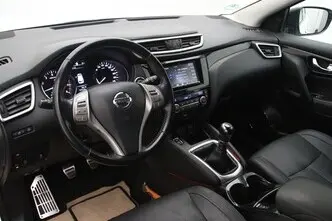 Nissan Qashqai, 1.2, 85 kW, бензин, механическая, передний привод