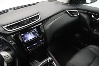 Nissan Qashqai, 1.2, 85 kW, бензин, механическая, передний привод