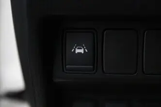 Nissan Qashqai, 1.2, 85 kW, бензин, механическая, передний привод