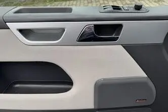 Volkswagen Multivan, 2.5, 128 kW, diisel, automaat, esivedu