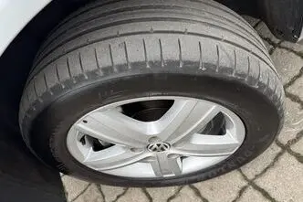 Volkswagen Multivan, 2.5, 128 kW, diisel, automaat, esivedu