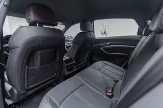 Audi e-tron, 299 kW, elekter, automaat