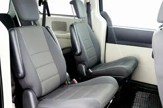 Chrysler Grand Voyager, 2.8, 120 kW, diesel, automatic, front-wheel drive