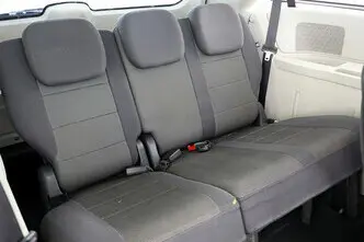 Chrysler Grand Voyager, 2.8, 120 kW, diesel, automatic, front-wheel drive