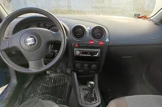 SEAT Ibiza, 1.4, 55 kW, petrol, manual, front-wheel drive