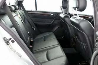 Mercedes-Benz C 220, 2.1, 100 kW, diesel, automatic, rear-wheel drive