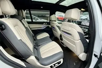 BMW X7, 3.0, 250 kW, hübriid, automaat, nelikvedu