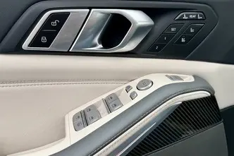 BMW X7, 3.0, 250 kW, hübriid, automaat, nelikvedu