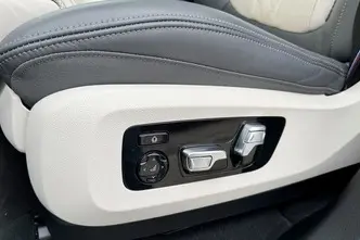 BMW X7, 3.0, 250 kW, hübriid, automaat, nelikvedu