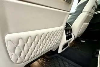 BMW X7, 3.0, 250 kW, hübriid, automaat, nelikvedu