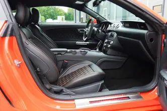 Ford Mustang, 3.7, 224 kW, bensiin, automaat, tagavedu