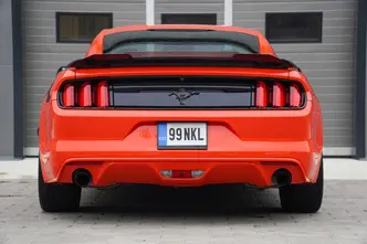 Ford Mustang, 3.7, 224 kW, bensiin, automaat, tagavedu