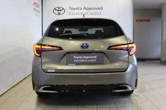 Toyota Corolla, 1.8, 72 kW, гибрид, автомат, передний привод