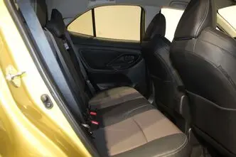 Toyota Yaris Cross, 1.5, 68 kW, hybrid, automatic, front-wheel drive