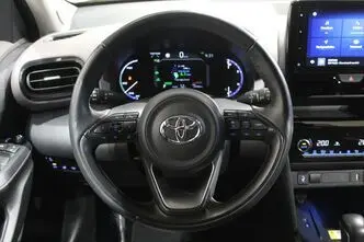 Toyota Yaris Cross, 1.5, 68 kW, hybrid, automatic, front-wheel drive