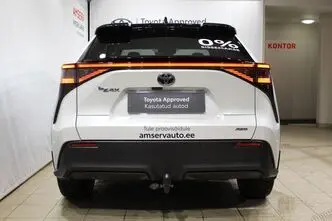 Toyota bZ4X, 118 kW, electric, four-wheel drive