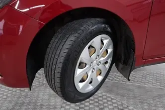 Hyundai i20, 1.2, 55 kW, бензин, механическая, передний привод