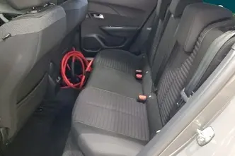 Peugeot 2008, электричество, автомат, передний привод