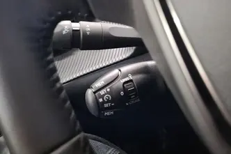 Peugeot 2008, электричество, автомат, передний привод