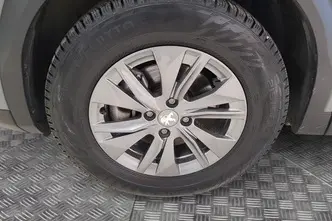 Peugeot 2008, электричество, автомат, передний привод