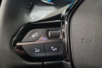 Peugeot 2008, электричество, автомат, передний привод