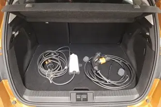 Renault Captur, 1.6, 68 kW, pistikhübriid, automaat, esivedu