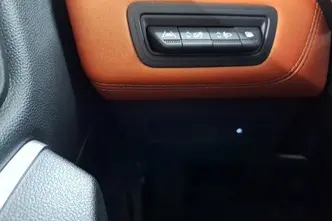 Renault Captur, 1.6, 68 kW, pistikhübriid, automaat, esivedu