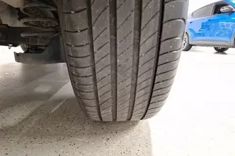 Peugeot 2008, 1.2, 96 kW, bensiin, automaat, esivedu