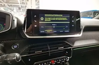 Peugeot 2008, 1.2, 96 kW, bensiin, automaat, esivedu