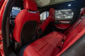 Jaguar F-Pace, 3.0, 221 kW, hübriid, automaat, nelikvedu