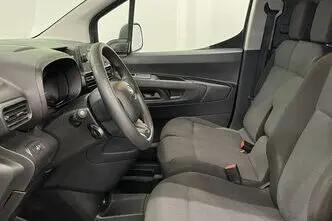 Toyota Proace City, 1.5, 75 kW, diesel, manual, front-wheel drive