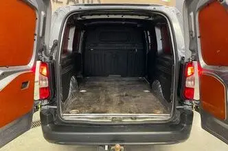 Toyota Proace City, 1.5, 75 kW, diesel, manual, front-wheel drive