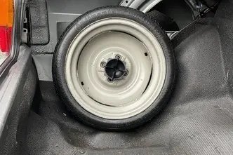 Audi 80, 1.8, 66 kW, bensiin, manuaal, esivedu