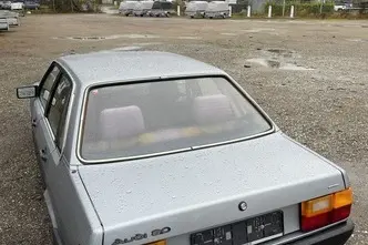 Audi 80, 1.8, 66 kW, bensiin, manuaal, esivedu