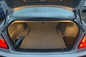 BMW 320, 2.0, 110 kW, дизель, механическая, задний привод