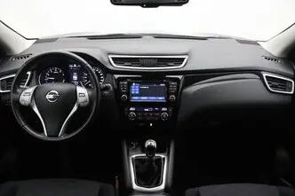 Nissan Qashqai, 1.6, 120 kW, petrol, manual, front-wheel drive
