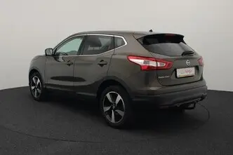 Nissan Qashqai, 1.6, 120 kW, petrol, manual, front-wheel drive