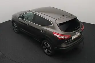 Nissan Qashqai, 1.6, 120 kW, petrol, manual, front-wheel drive