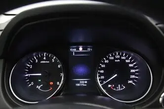 Nissan Qashqai, 1.6, 120 kW, petrol, manual, front-wheel drive