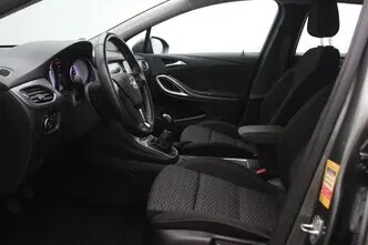 Opel Astra, 1.6, 81 kW, diesel, manual, front-wheel drive