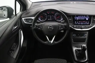 Opel Astra, 1.6, 81 kW, diesel, manual, front-wheel drive