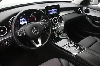 Mercedes-Benz C 180, 1.6, 85 kW, diesel, automatic, rear-wheel drive